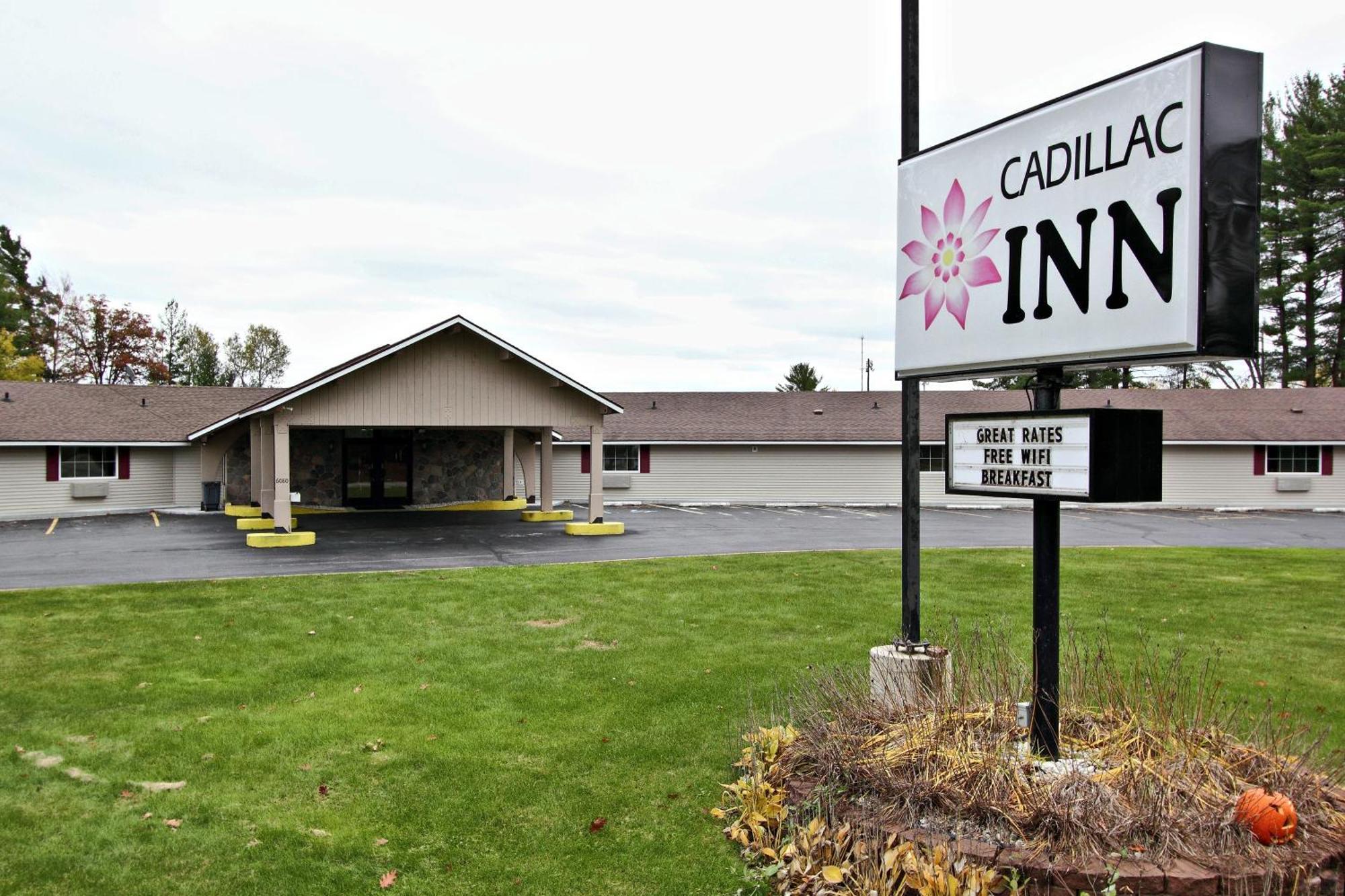 Cadillac Inn Exterior photo
